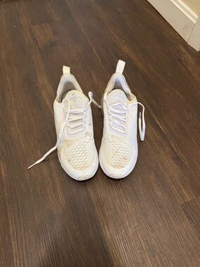 Nike White air max 270 size 7.5